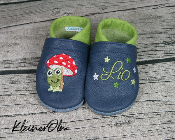 Krabbelpuschen - Lederpuschen mit Frosch und Namen - individualisierbar